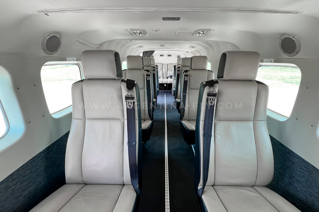 Serviço de charter aéreo para General Acha