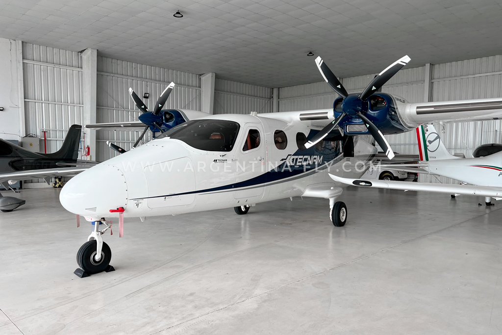 Charter Tecnam P2012 Traveller � avi�n para 9 pasajeros